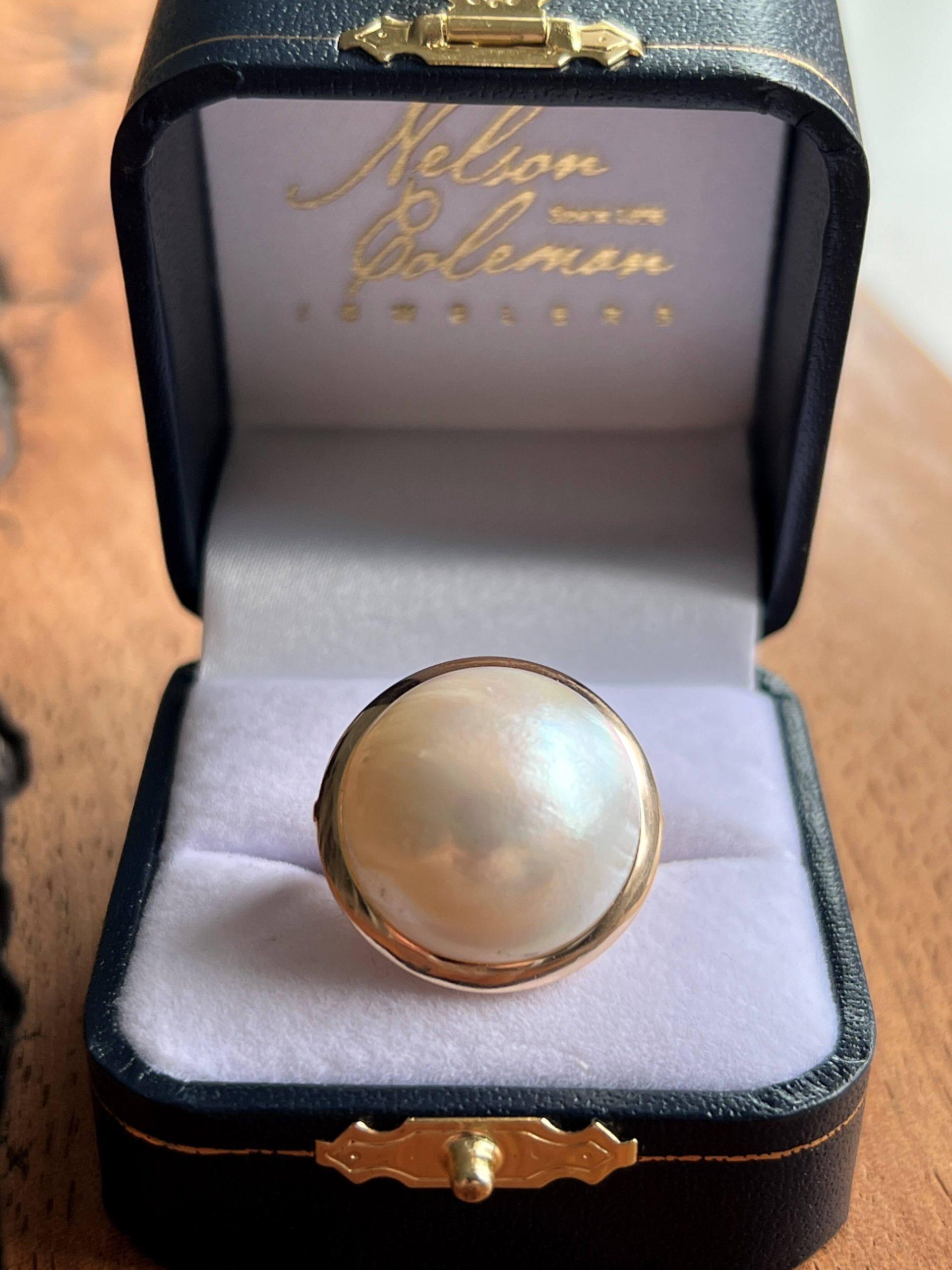 Estate 14K Yellow Gold Freshwater Mabe Pearl Ring