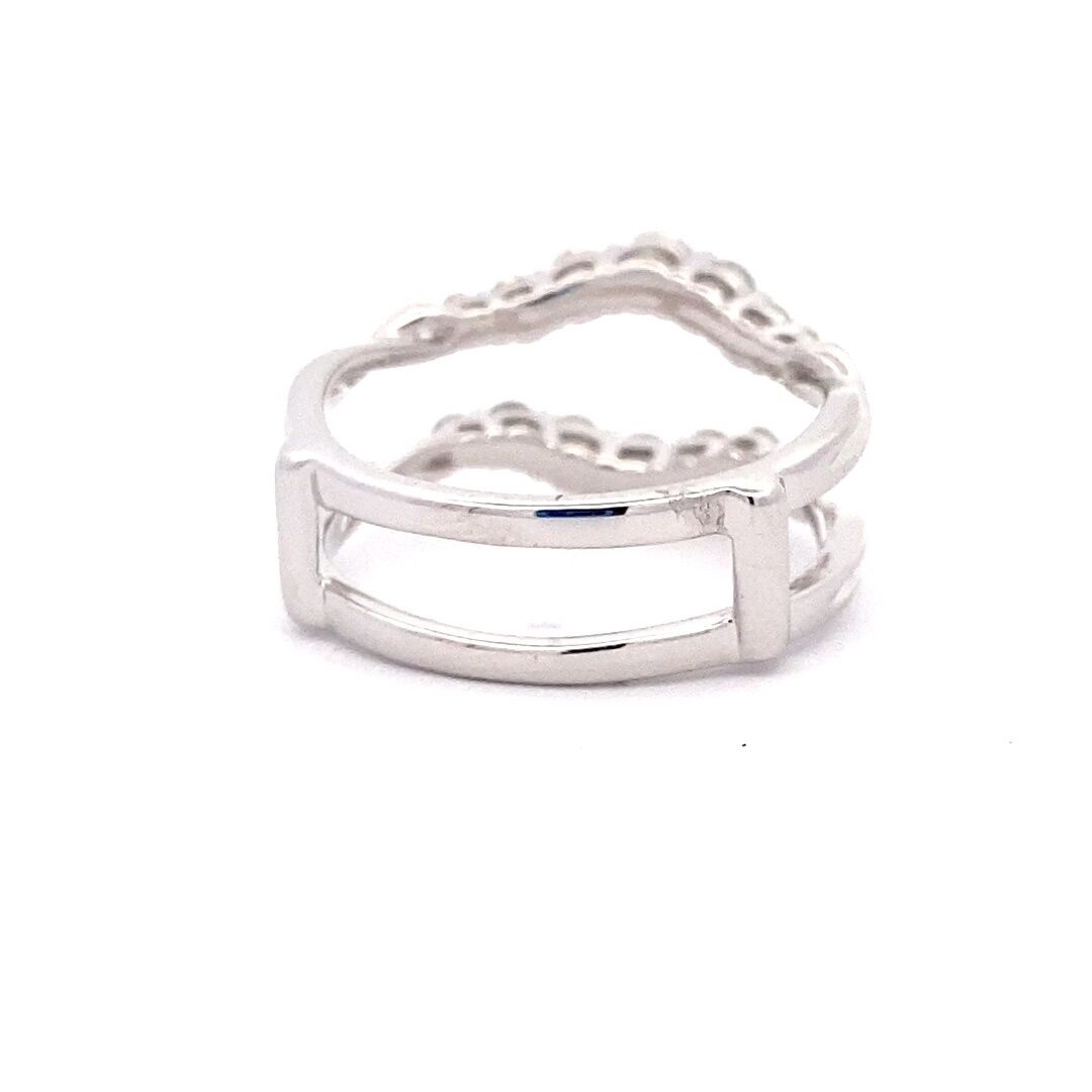 Graduated Diamond Ring Guard in 14k White Gold