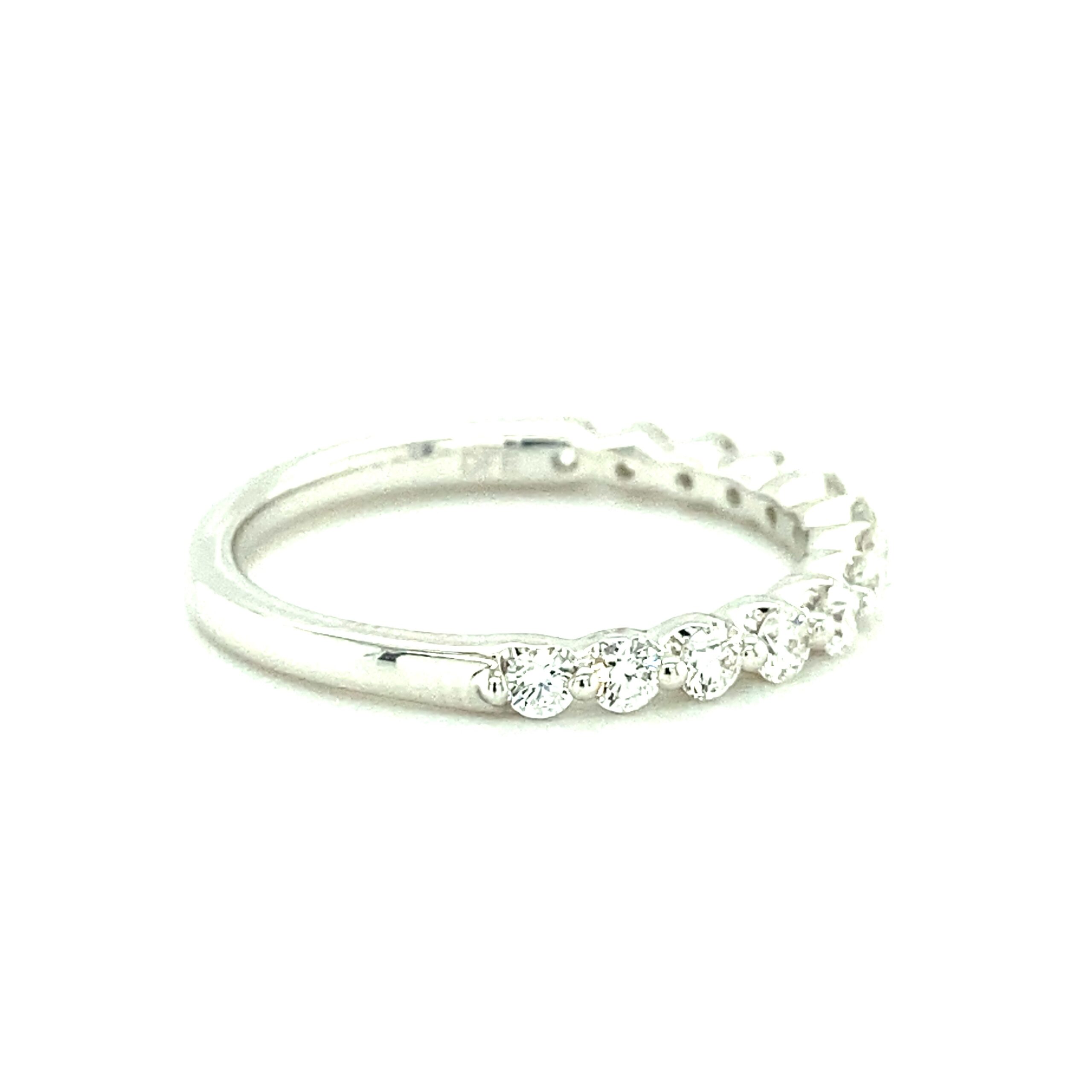 0.50ctw Shared Prong Diamond Band in 14k White Gold