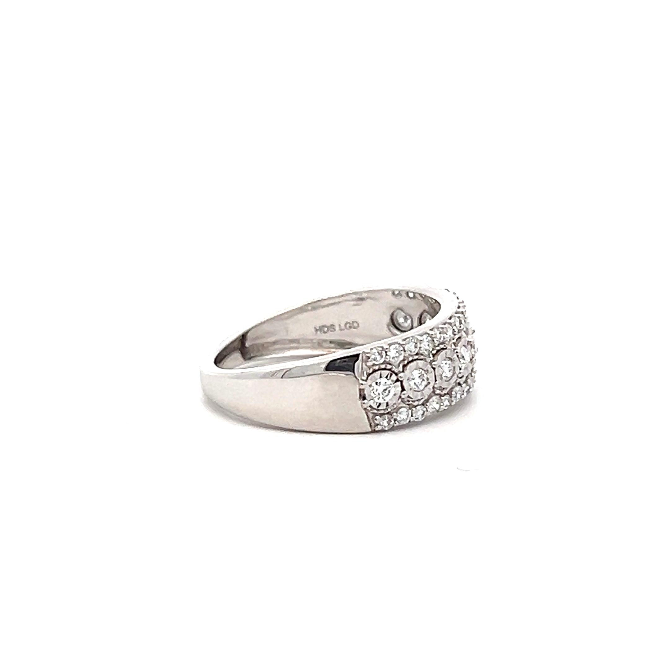 10K White Gold 0.50CTW Lab-Grown Diamond Band - Image 2