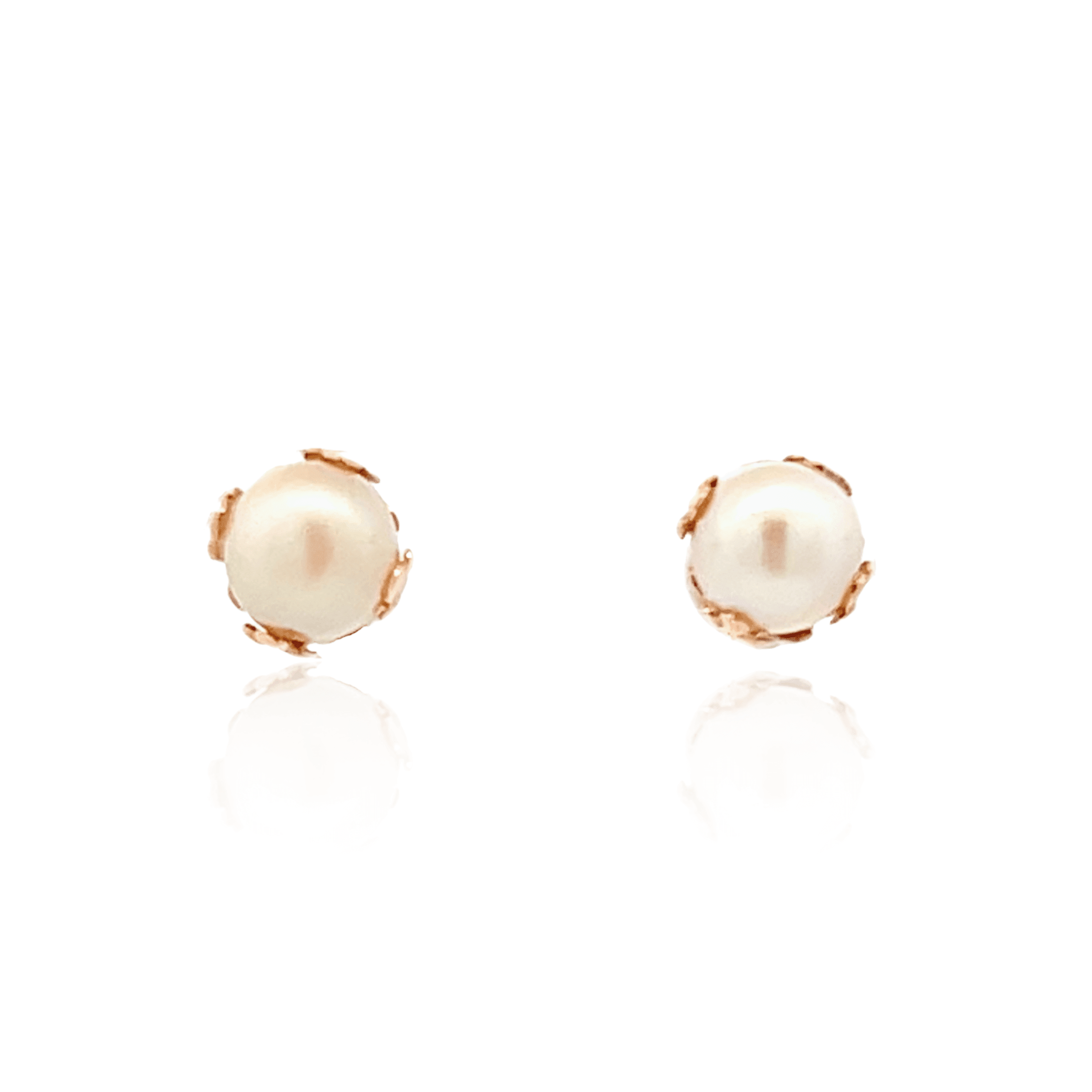 Estate 10K Yellow Gold 6.20MM Cultured Pearl Stud Earrings